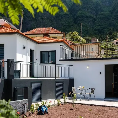 Guestready - Panoramic Mountain Escape Guest house *