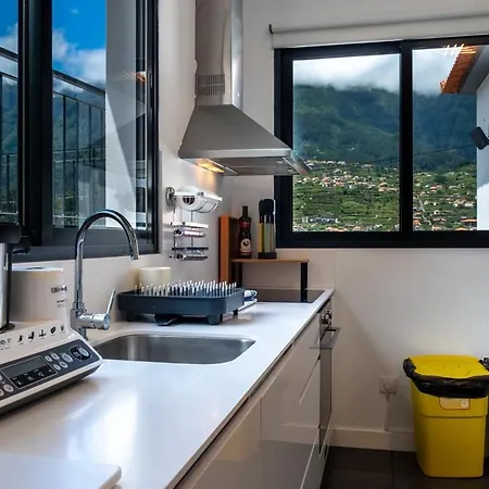 Guestready - Panoramic Mountain Escape Ferienhaus *