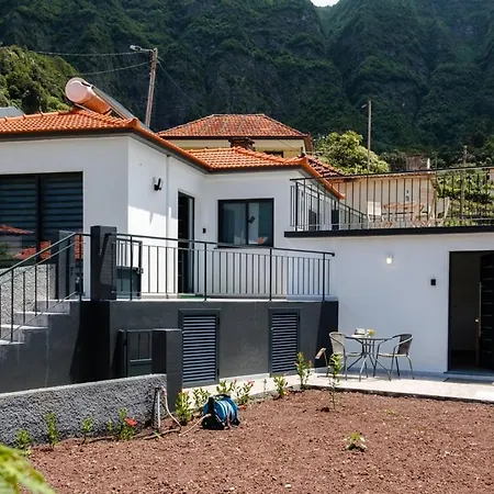 Guestready - Panoramic Mountain Escape Guest house *
