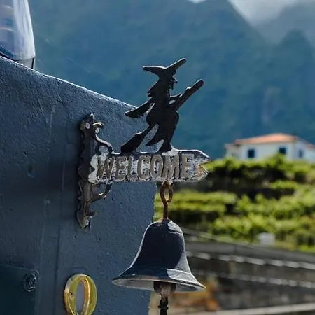 Hébergement de vacances Guestready - Panoramic Mountain Escape São Vicente