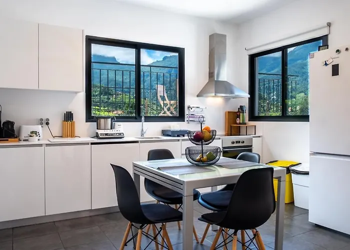 Prázdninový dům Guestready - Panoramic Mountain Escape São Vicente